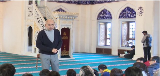 イスラム崇拝とそれを実行する方法- 東京ジャーミー・ツアーイスラム講座